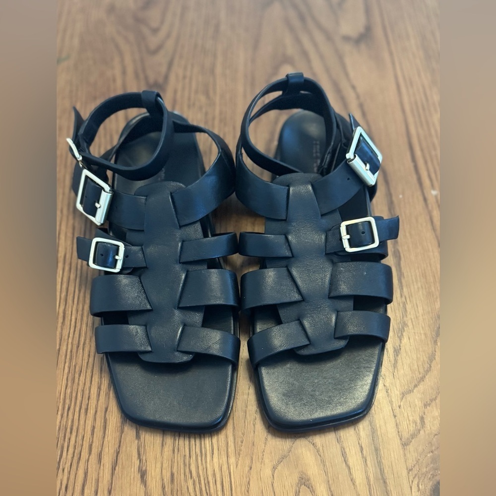 NWT Free people leather Sandals size 9